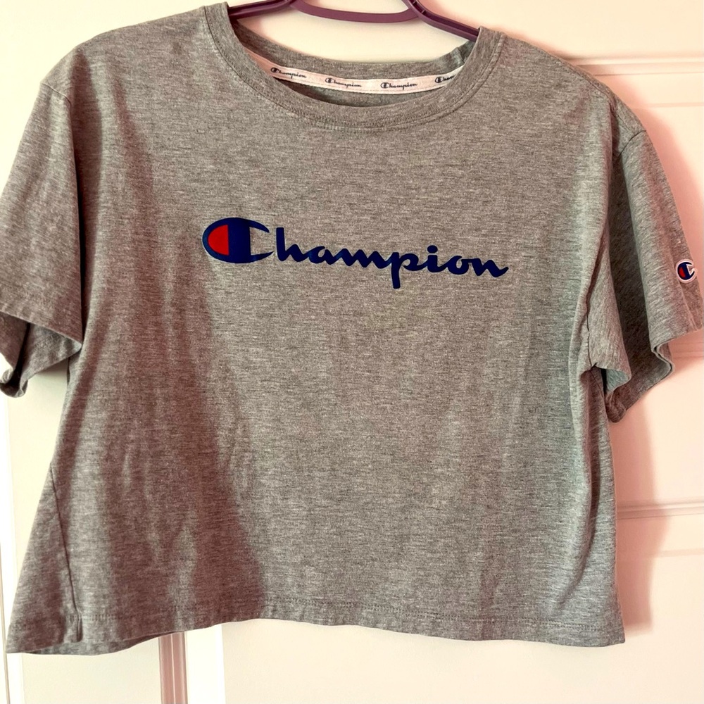 Women’s Champion Cropped Tee
